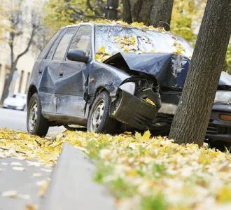 road-accident-car-crash-on-600nw-158218337